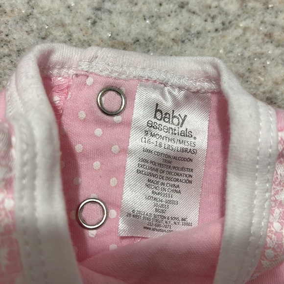 10/$30 Baby Essentials Lace and Tulle Onesies with matching hats - Picture 4 of 14